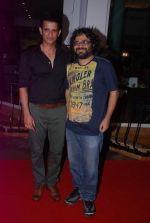 pritam Chakraborty, Sharman Joshi at Prem Chopra_s bash for the success of Sharman Joshi_s film Ferrari Ki Sawaari on 20th June  2012 (12).JPG